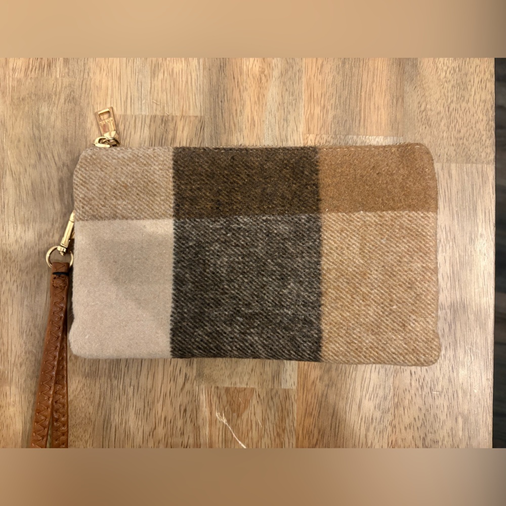 Plaid Wristlet